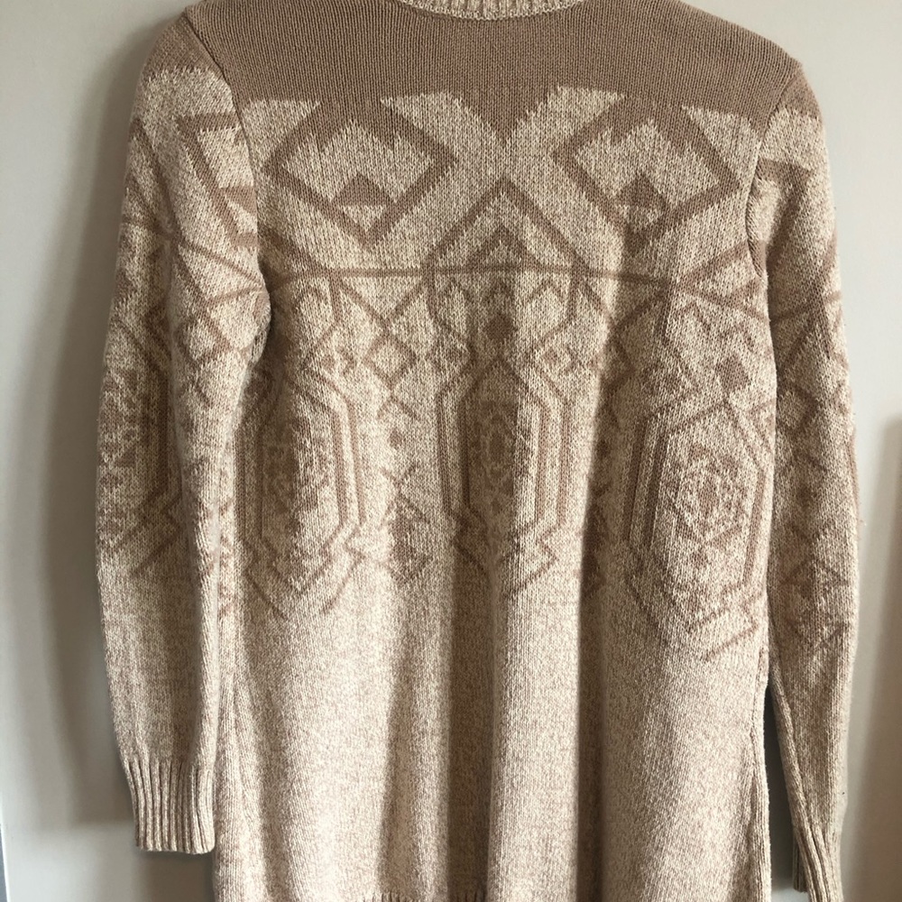 Beautiful Roxy Cardigan - Picture 3 of 3